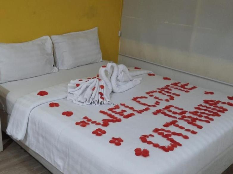 Catania Inn Palembang Extérieur photo