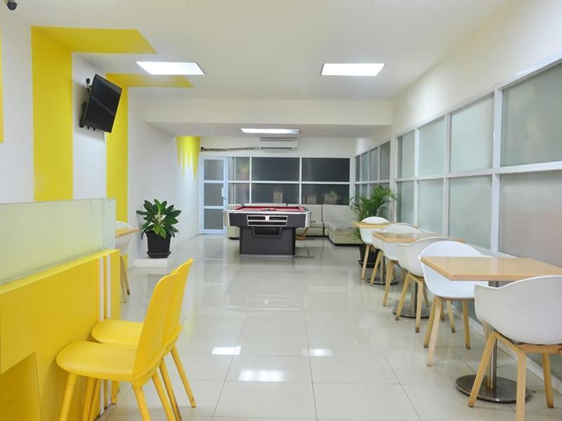 Catania Inn Palembang Extérieur photo